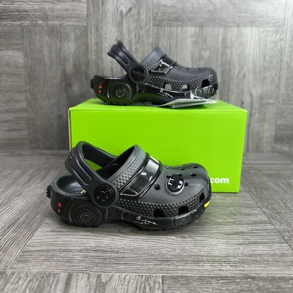 CROCS Batmobile Classic Infant size 4 Black Clog - Picture 1 of 9